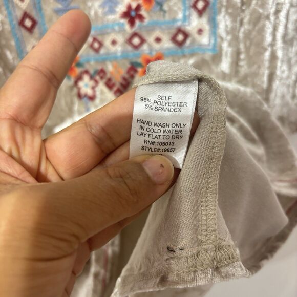 Savanna Jane Embroidered Boho Velvet Kimono Sleeve Top Size M/L Oversized - Picture 6 of 6